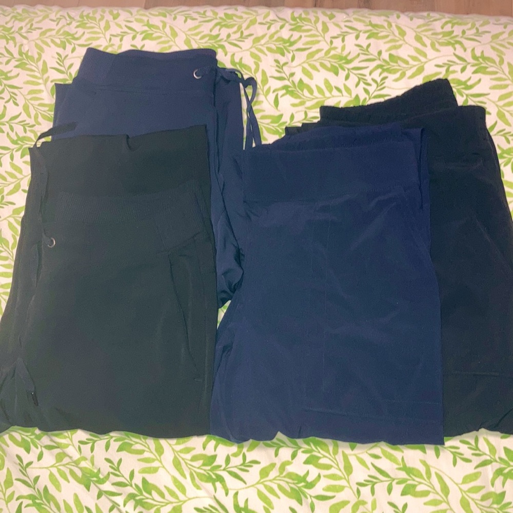 Bundled 4 athleta straight leg joggers